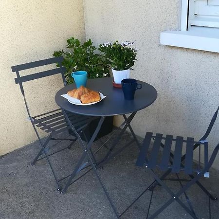 Besancon Appartement T2 Sur Cour Interieure Proximite Gare Eksteriør bilde